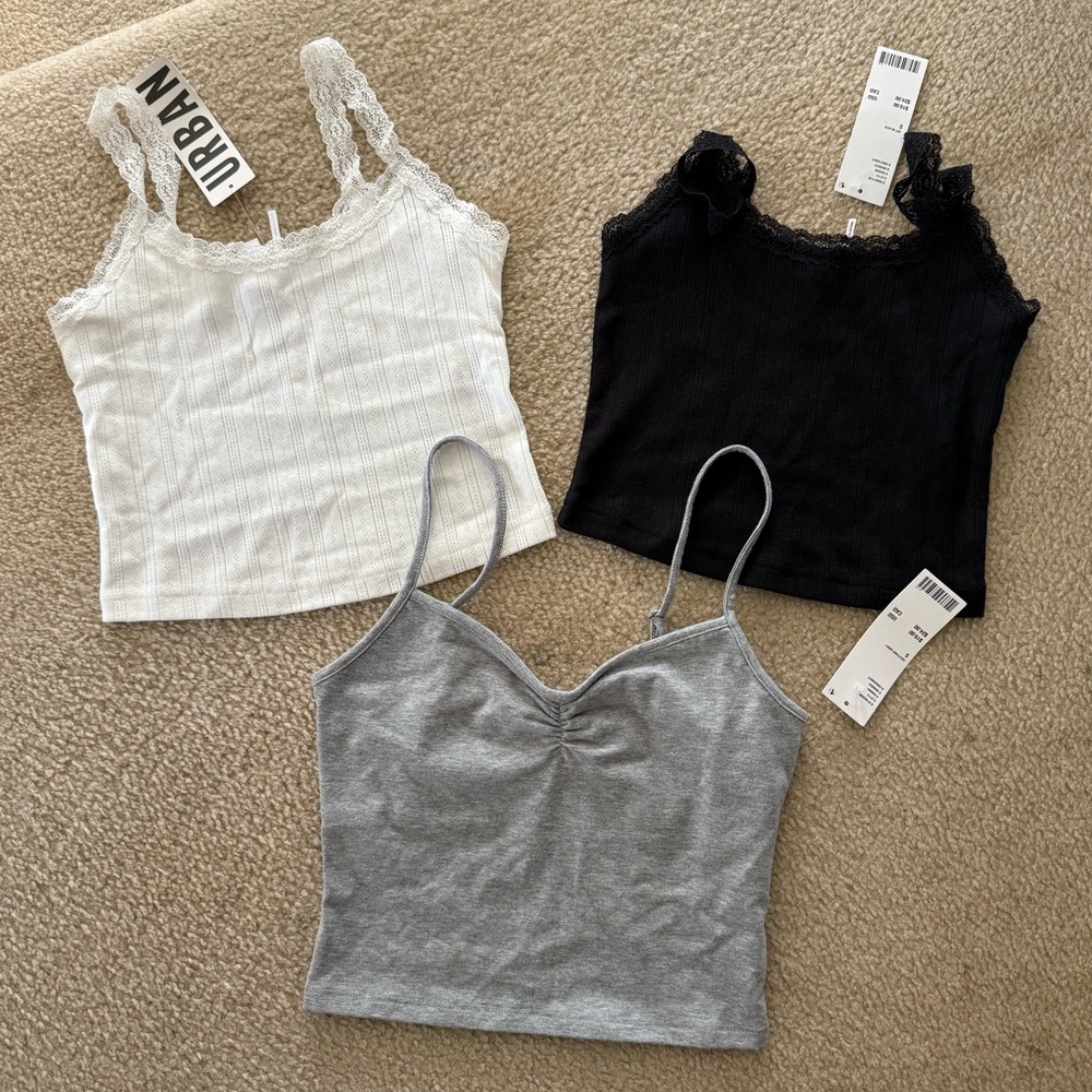 NWT Urban Outfitters Spaghetti Strap Cropped Tank Tops White Black Gray